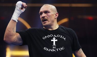 Usyk was accused of being a famous boxer