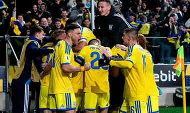 Аналитики прогнозируют, что в финальную часть попадет Польша, а не Украина