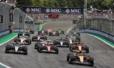 Команды Ф1 обходят правила, чтобы избежать дисквалификации. FIA вмешается