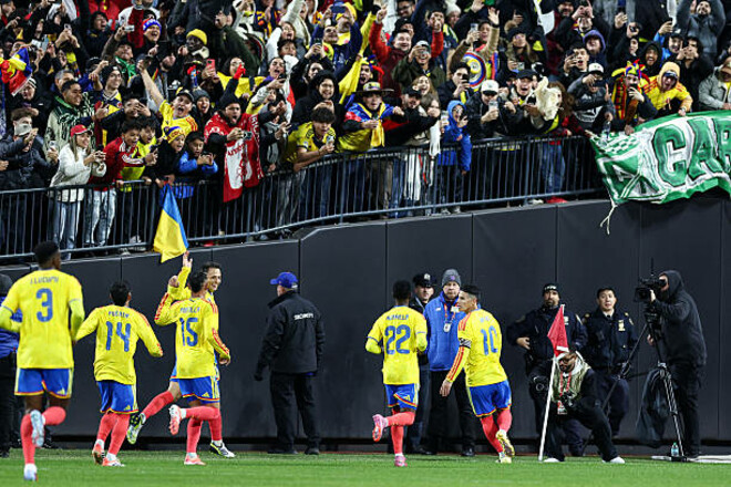 Збірна США розгромила Уругвай, перемоги Канади та Колумбії