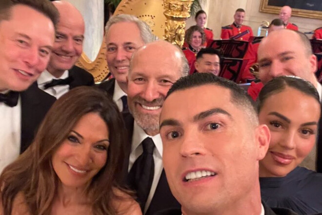 ФОТО. Роналду посетил ужин с Трампом в Белом доме