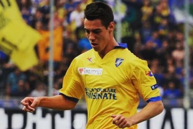 «На кону было 100 тысяч евро». Известный полузащитник – о наибольшем бонусе