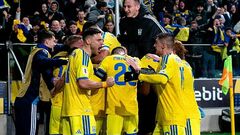 Analysts predict that Poland, not Ukraine, will reach the finals