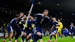 Шотландия – Дания – 4:2. Шедевр Мактоминея, кто забил с центра? Видео голов