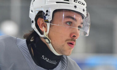 У хоккеистов будет новый элемент экипировки на ОИ-2026. Игроки недовольны