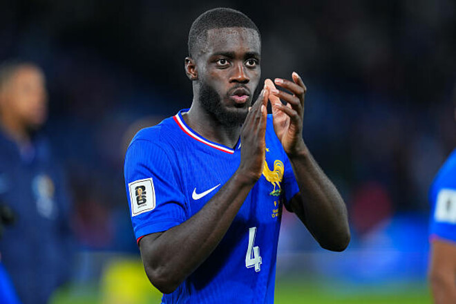 Це допоможе Забарному. Баварія хоче продовжити контракт із ключовим гравцем