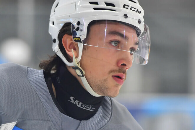 У хокеїстів буде новий елемент екіпірування на ОІ-2026. Гравці незадоволені