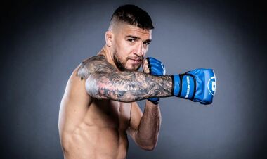 «Дата та суперник узгоджені». Українець Амосов проведе перший бій в UFC