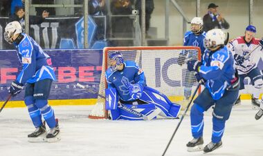 В матче с 9 шайбами. Сокол уверенно выиграл и вернул себе лидерство