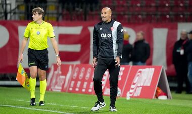 Шахтер предлагал должность главного тренера бывшему помощнику Де Дзерби