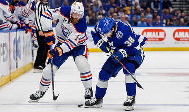 НХЛ. 8 шайб Вашингтона, победы Айлендерс и Флориды, проблемы Эдмонтона