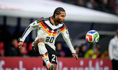 Бавария хочет сохранить звезду сборной Германии, уменьшив зарплату