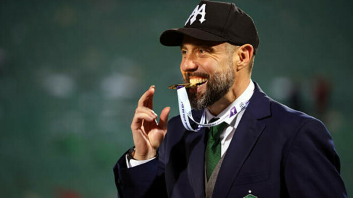 Экс-тренер Шахтера хочет купить в европейский клуб трех украинцев