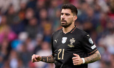 МЮ планирует вернуть звезду сборной Португалии из Саудовской Аравии