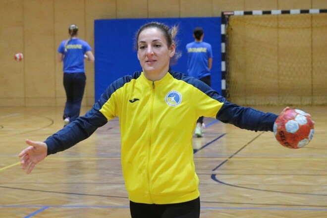 Тамара СМБАТЯН: «На зборах досить важко – багато бігаємо»