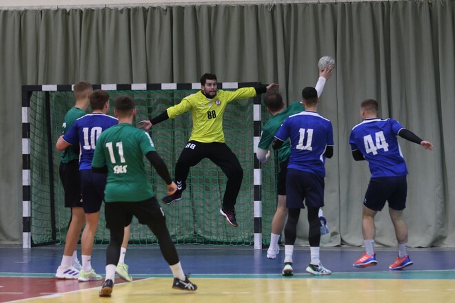 Суперлига. Мотор, Одесса и Донбасс выиграли свои матчи