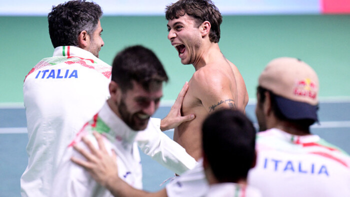 Безумный тай-брейк на 32 очка. Определен первый финалист Кубка Дэвиса 2025