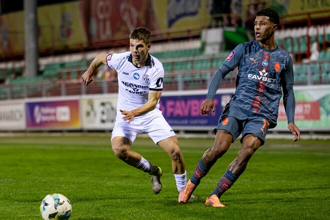 Пропущенный гол в раздевалку все испортил. Шахтер разгромил Оболонь