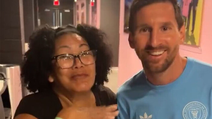 ФОТО. Фанатку з Еквадору звільнили за відео з Ліонелем Мессі