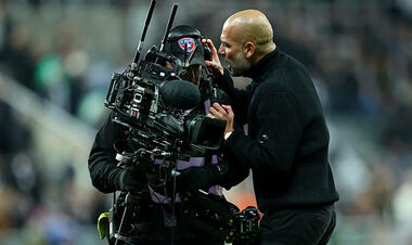 ФОТО. Гвардіола накинувся на оператора після поразки в АПЛ