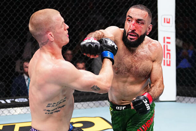 Ирландец Иэн Гэрри уверенно деклассировал Мухаммада на UFC в Катаре