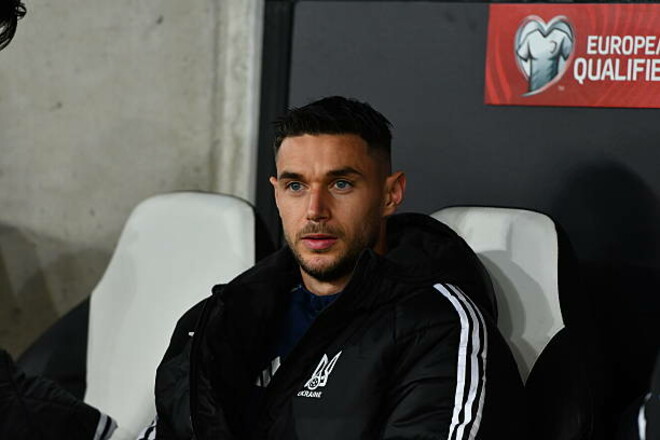 ВИДЕО. Яремчук оформил первое результативное действие сезона за Олимпиакос