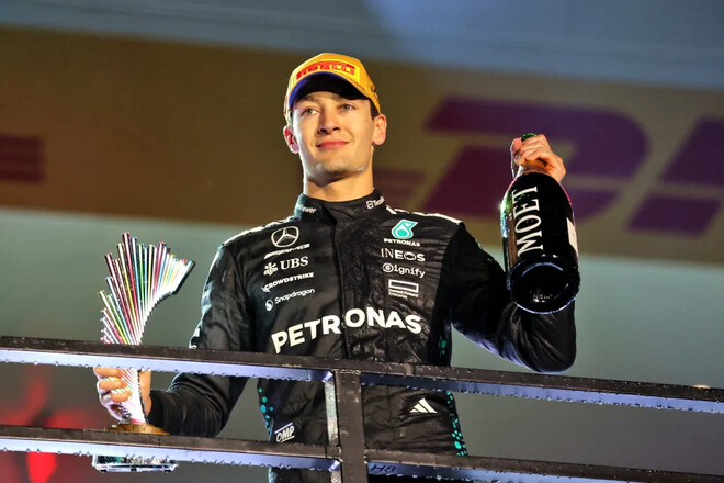 РАССЕЛЛ: «Я хочу бороться за победы. Должен был рискнуть против Макса»