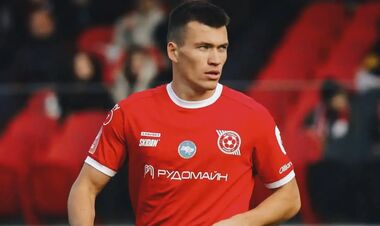 ВИДЕО. Лидер Кривбасса поддержал команду вместе с ультрас