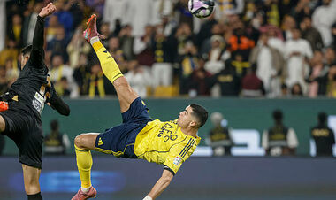 Аль-Наср – Аль-Халидж – 4:1. Как Роналду забил бисиклетой. Видео голов