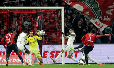 ВІДЕО. Дубль Жиру. Лілль та Париж влаштували феєрвейк голів у Франції