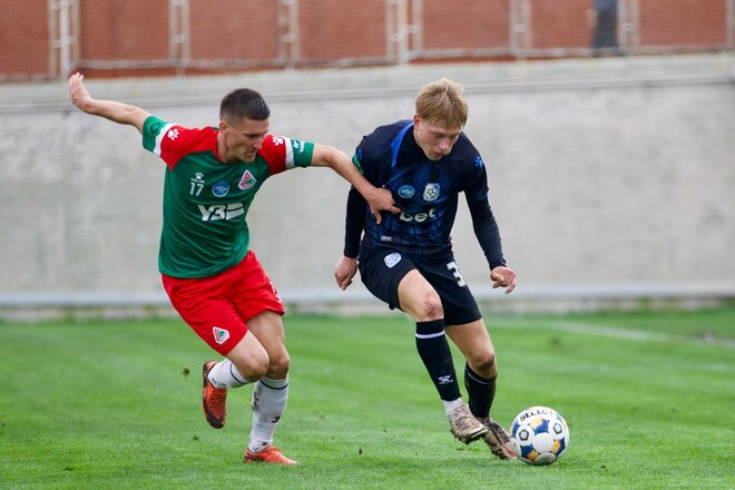 Черноморец-2 и Локомотив забили 6 мячей. Результаты матчей Второй лиги