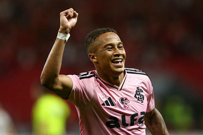 ВІДЕО. Орендований гравець Динамо забив у Бразилії. Це його 11 гол у сезоні