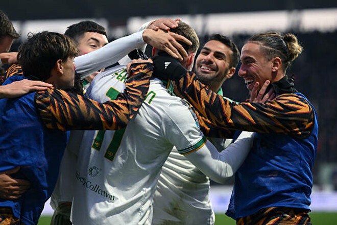 Красная Гасперини. Рома с голом конкурента Довбика разобрала Кремонезе