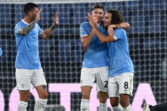 Лацио уверенно обыграл Лечче и поднялся в топ-8 Серии А