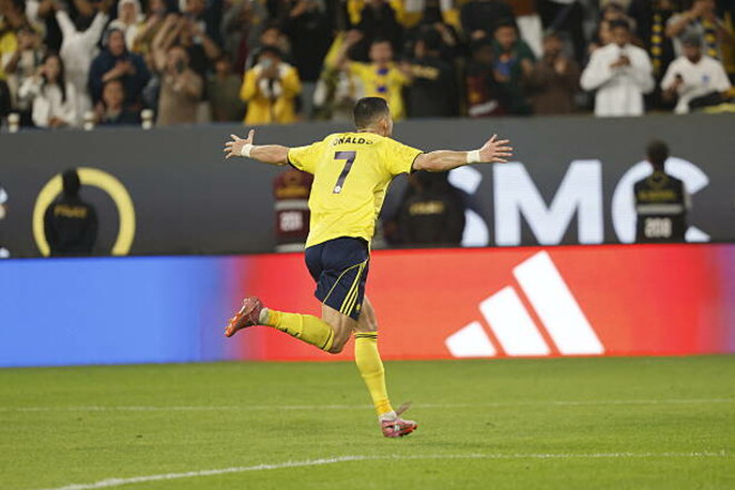 Бісіклета від Роналду. Аль-Наср продовжив переможну серію в лізі