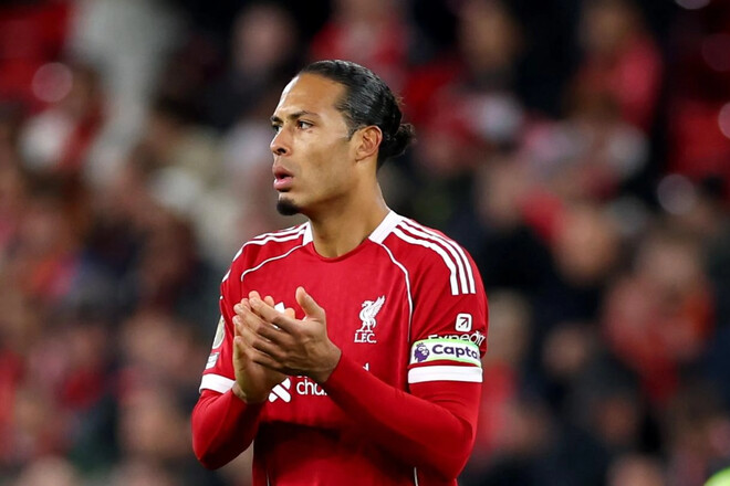 ВАН ДЕЙК: «Пропускаем слишком много легких голов. Очень сложная ситуация»