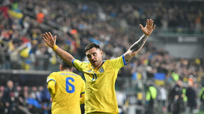 Зірка УПЛ та збірної України цікавий двом клубам з Європи