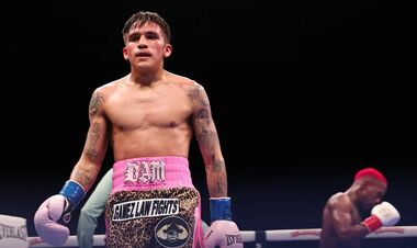 One of the best boxers in the world chose a fighter who is now superior to Usyk