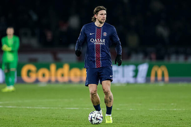 Чи буде трансфер? У ПСЖ визначилися з майбутнім Забарного