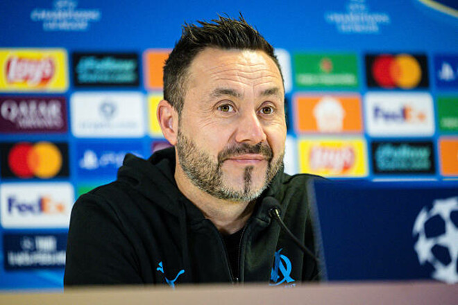 Роберто ДЕ ДЗЕРБИ: «У него случился рецидив, и он выбыл на месяц»