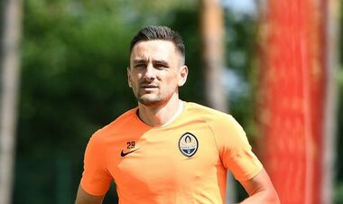 Бывшему игроку Шахтера и сборной Украины посоветовали завершить карьеру