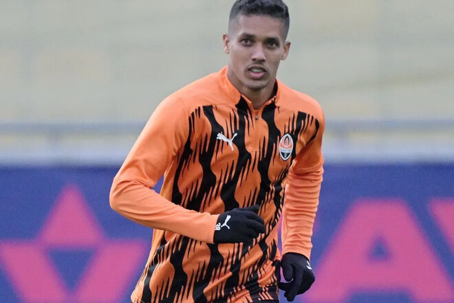 ВІДЕО. Пробіг майже все поле. Педріньо оформив дубль у ворота Руха