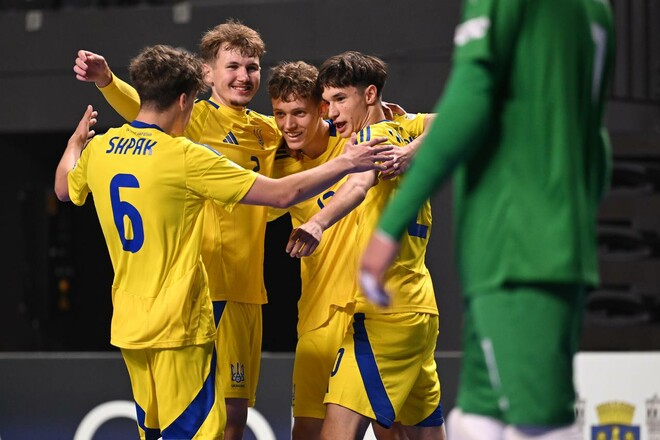 ФОТО. Збірна України U-19 розгромила Молдову на старті чемпіонату Європи
