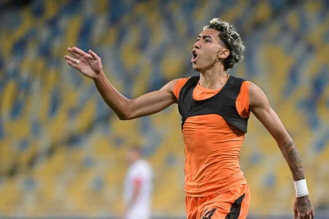 ВІДЕО. Як Ізакі Сілва поставив крапку в розгромі Руха