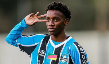 Челси ведет переговоры по хавбеку, которого не смог подписать Шахтер