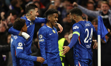 Scored six, but scored only three. Chelsea defeated Barcelona