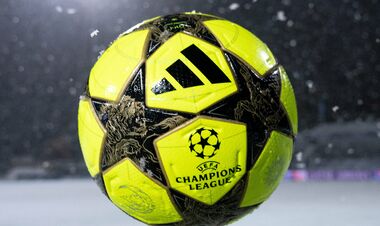 ФОТО. В УЕФА показали, как выглядит зимний мяч Лиги чемпионов