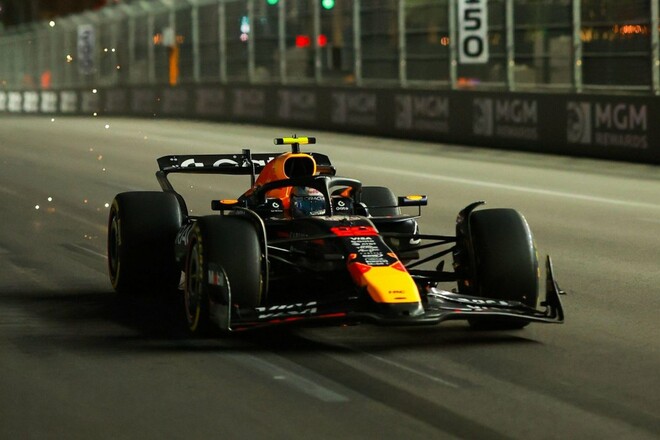 Пилот Ред Булл: «Все идет против меня. Надеюсь, это станет преимуществом»