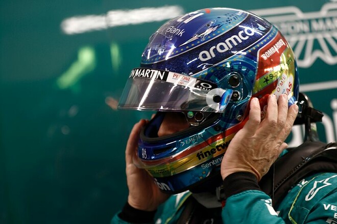 АЛОНСО: «Это праздничные Гран-при, ведь я больше не буду водить этот болид»