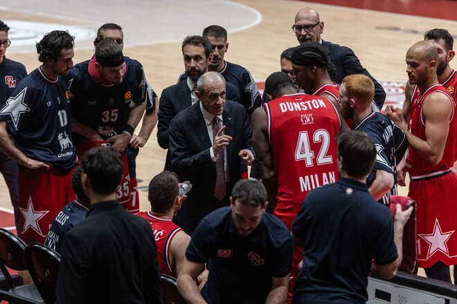 ОФИЦИАЛЬНО. Европейский топ‑клуб сменил главного тренера